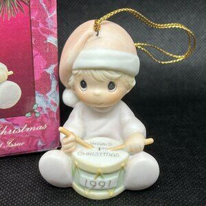 PRECIOUS Moments "Baby's first Christmas 1991" ornament